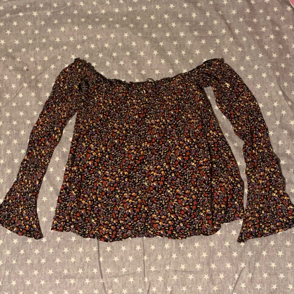 precious floral blouse - Picture 2 of 2